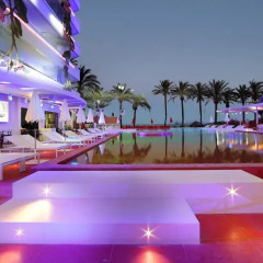 Ushuaia Ibiza Beach Hotel - Adults Only 5* Улучшенный номер с различными типами кроватей фото 2