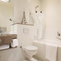 Отель B Montmartre 4* Стандартный номер с различными типами кроватей фото 6