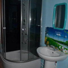 Гостиница Guest House Beryoza Кровать в общем номере с двухъярусными кроватями фото 5