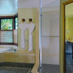 Отель Dinarobin Beachcomber Golf Resort & Spa 5* Полулюкс с различными типами кроватей фото 6