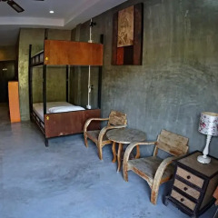 Narakarn Hostel Кровать в общем номере с двухъярусной кроватью фото 2
