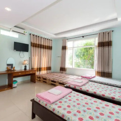 Отель Quynh Long Homestay 3* Кровать в общем номере с двухъярусной кроватью фото 3