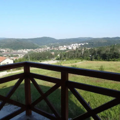 Отель Guest House Ivanini Houses Боженци балкон