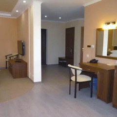 Гостиница Дионис 4* Семейный люкс с 2 отдельными кроватями фото 3