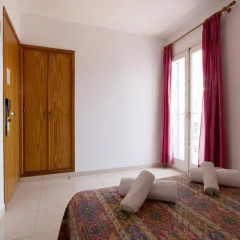 Отель Hostal Ferrer Испания, Сан-Антони-де-Портмань - отзывы, цены и фото номеров - забронировать отель Hostal Ferrer онлайн детские мероприятия фото 2
