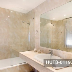 Отель Fira Turistic House Оспиталет-де-Льобрегат ванная