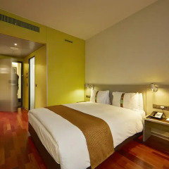 Отель Holiday Inn Bern Westside 4* Стандартный номер с различными типами кроватей фото 3