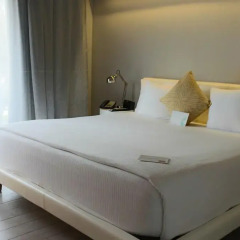 Riviera Suites South Beach, a South Beach Group Hotel 4* Стандартный номер с различными типами кроватей фото 6