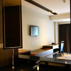 Season Five Hotel в номере