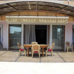 Апартаменты Rent in Yerevan - Apartments on Sakharov Square балкон