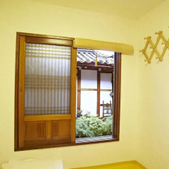 Отель Mumum Hanok Guesthouse 3* Стандартный номер с двуспальной кроватью фото 2