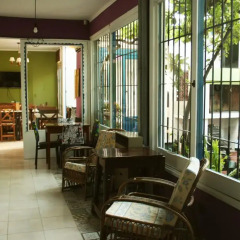 Antonieta Hostel Сан-Рафаэль гостиничный бар