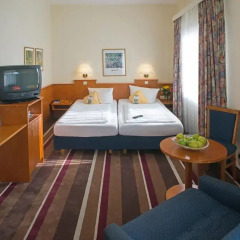 Best Western Ambassador Hotel 3* Стандартный номер с различными типами кроватей