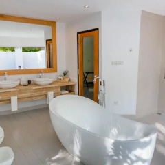 Отель Kihaad Maldives 5* Вилла с различными типами кроватей фото 48