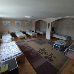 Хостел StareMisto Кровать в общем номере фото 2
