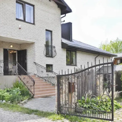 Отель Irena Family House Стандартный номер фото 16