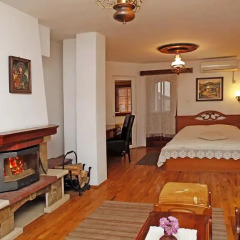 Family Hotel Varosha 2003 3* Номер Делюкс с разными типами кроватей фото 5
