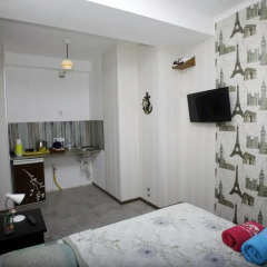 Отель Mia Guest House Tbilisi Апартаменты с двуспальной кроватью фото 3