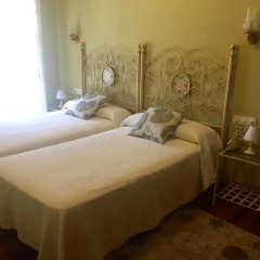 Отель Hostal Galicia Монфорте-де-Лемос комната для гостей фото 3