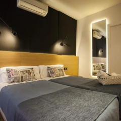 Отель Hostal CC Malasaña Стандартный номер с двуспальной кроватью фото 15