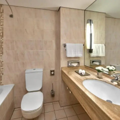 Отель Hilton Munich City 4* Стандартный номер с различными типами кроватей фото 2