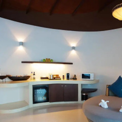 Отель Mai Khao Lak Beach Resort & Spa 4* Вилла с различными типами кроватей фото 10