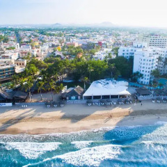 Отель Ramada Resort Mazatlan спортивное сооружение