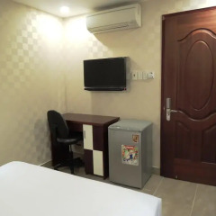 Hoang Anh Hotel 2* Стандартный номер фото 2