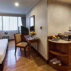 Апартаменты Rembrandt Towers Serviced Apartments Бангкок в номере фото 2