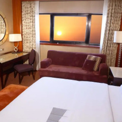 Отель Le Grand Amman 5* Улучшенный номер с различными типами кроватей фото 4