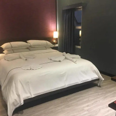 Hanoi Emerald Waters Hotel Trendy 3* Улучшенный номер с различными типами кроватей фото 5