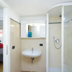 Отель Maecenas Loft Рим ванная