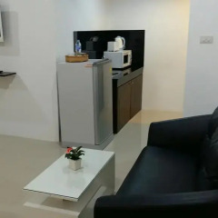 Апартаменты The Seashore Kamala Service Apartment в номере