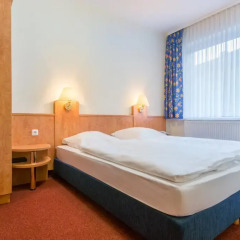CVJM Hotel am Wollmarkt 2* Стандартный номер с двуспальной кроватью фото 2