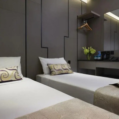 Hotel 81 Gold 2* Улучшенный номер с 2 отдельными кроватями фото 4