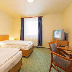 Hotel Brixen 3* Стандартный номер с различными типами кроватей фото 5