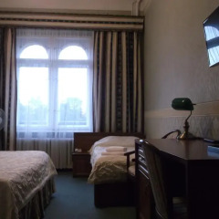 Hotel Polonia 3* Стандартный номер с двуспальной кроватью