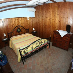 Отель Agriturismo Monte Due Torri Стандартный номер фото 7