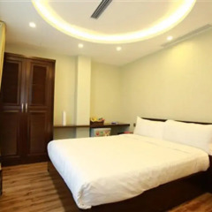Mayfair Hotel & Apartment Hanoi 3* Улучшенный номер с различными типами кроватей