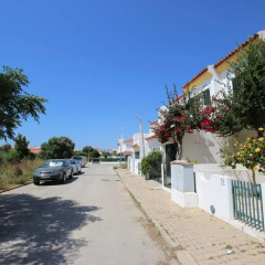 Отель Altura Beach Townhouse парковка