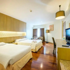 Jomtien Palm Beach Hotel And Resort 4* Улучшенный номер с 2 отдельными кроватями фото 4