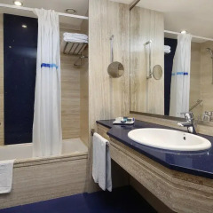 Hotel HCC St. Moritz 4* Стандартный номер с различными типами кроватей фото 2