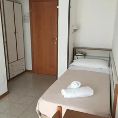 Hotel Ceccarini 9 3* Стандартный номер с различными типами кроватей фото 10