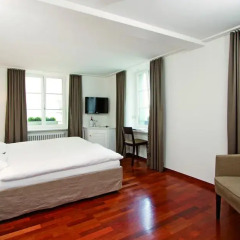 Helmhaus Swiss Quality Hotel 4* Улучшенный номер с двуспальной кроватью фото 2