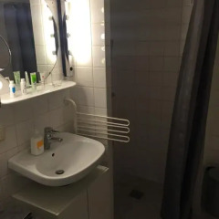 Апартаменты Dols Apartment ванная фото 2