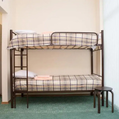 Roofhotel Sochi Hostel Кровать в женском общем номере с двухъярусной кроватью