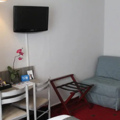 Отель Avia Hôtel Saphir Montparnasse комната для гостей фото 3