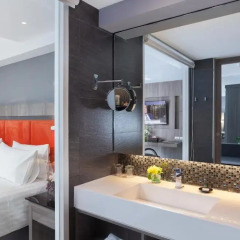 Grand 5 Hotel & Plaza Sukhumvit Bangkok 4* Номер Делюкс с различными типами кроватей фото 3