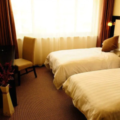 Joyfulstar Hotel Pudong Airport Chenyang 2* Номер Делюкс с различными типами кроватей