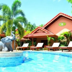 Отель Happy Elephant Resort 3* Номер Комфорт с двуспальной кроватью фото 4